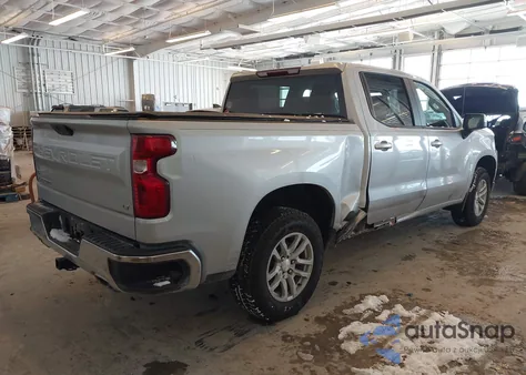 2021 Chevrolet Silverado 1500 4Wd Short Bed Lt z USA, uszkodzony, nr VIN 1GCUYDED4MZ443556